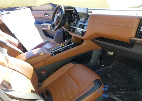 2022 Nissan Pathfinder Platinum 2Wd z USA, uszkodzony, nr VIN 5N1DR3DG6NC243765